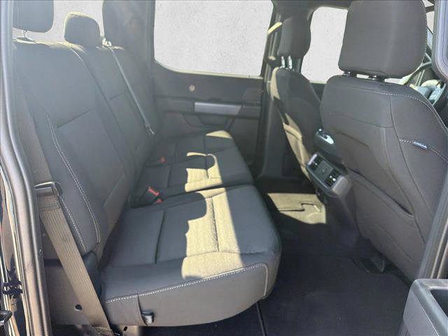 New 2026 Ford F150 XLT w/ XLT Black Appearance Package AWD/4WD image 21