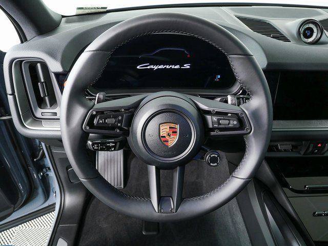 New 2026 Porsche Cayenne S AWD/4WD image 9