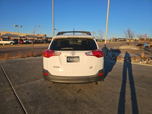 Used 2015 Toyota RAV4 LE image 7