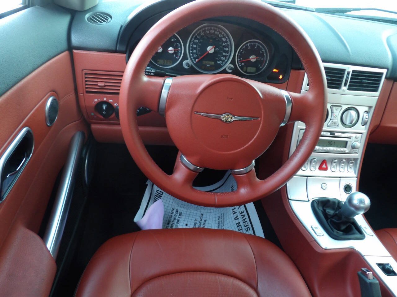 Used 2005 Chrysler Crossfire Limited RWD image 5