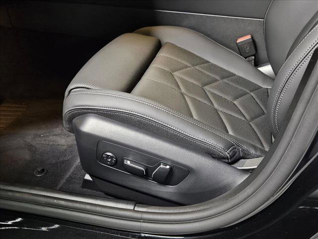 Used 2026 BMW 530i w/ Premium Package image 4