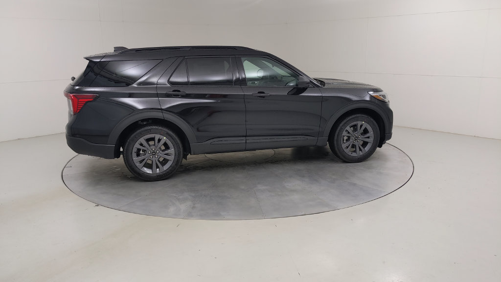 New 2027 Ford Explorer Active w/ Active Comfort Package AWD/4WD image 13
