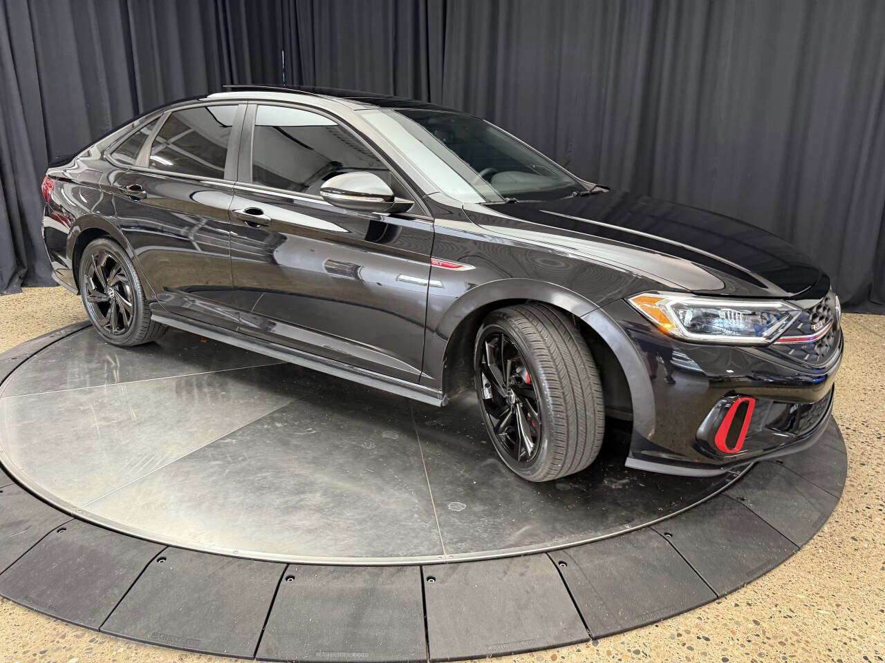 Used 2024 Volkswagen Jetta GLI Autobahn w/ GLI Black Package image 12