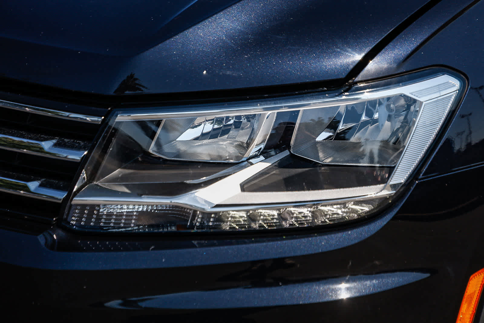 Used 2020 Volkswagen Tiguan SEL image 7