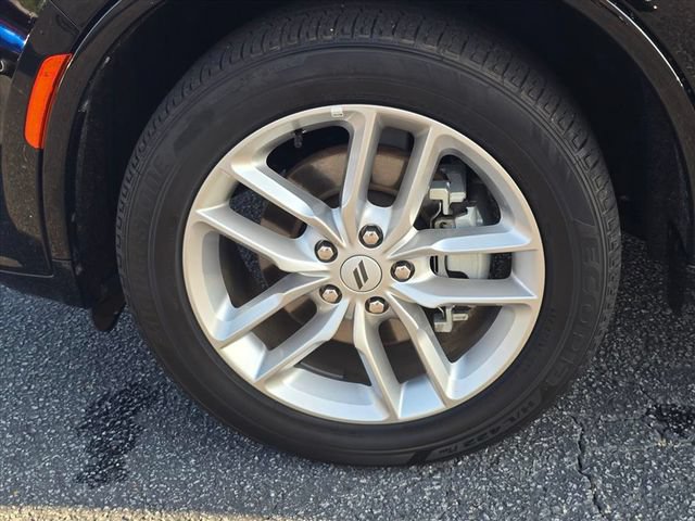Used 2025 Dodge Durango GT AWD/4WD image 29