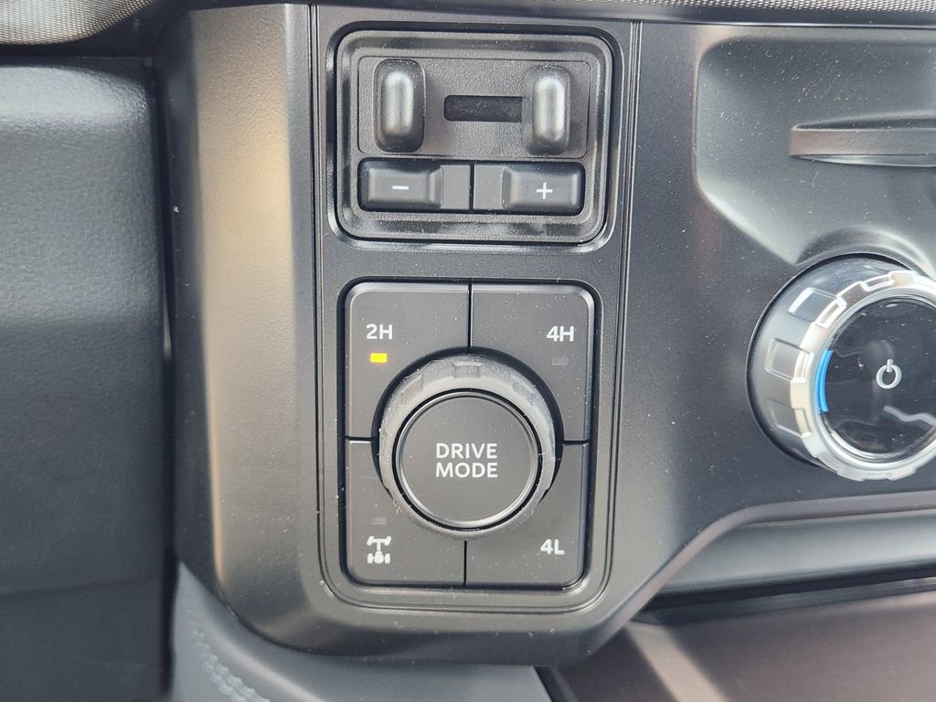 New 2026 Ford F250 Platinum image 14