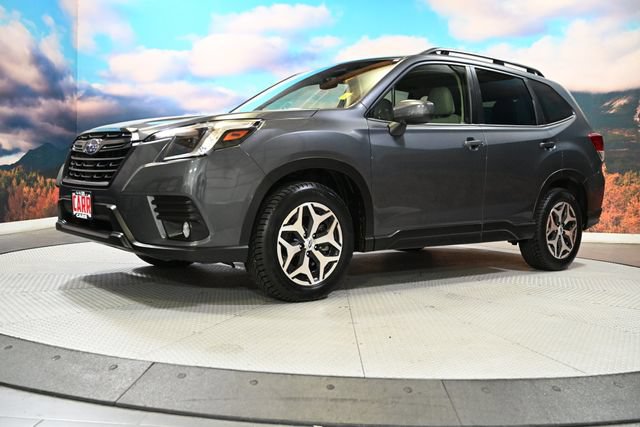 Used 2023 Subaru Forester Premium AWD/4WD image 4