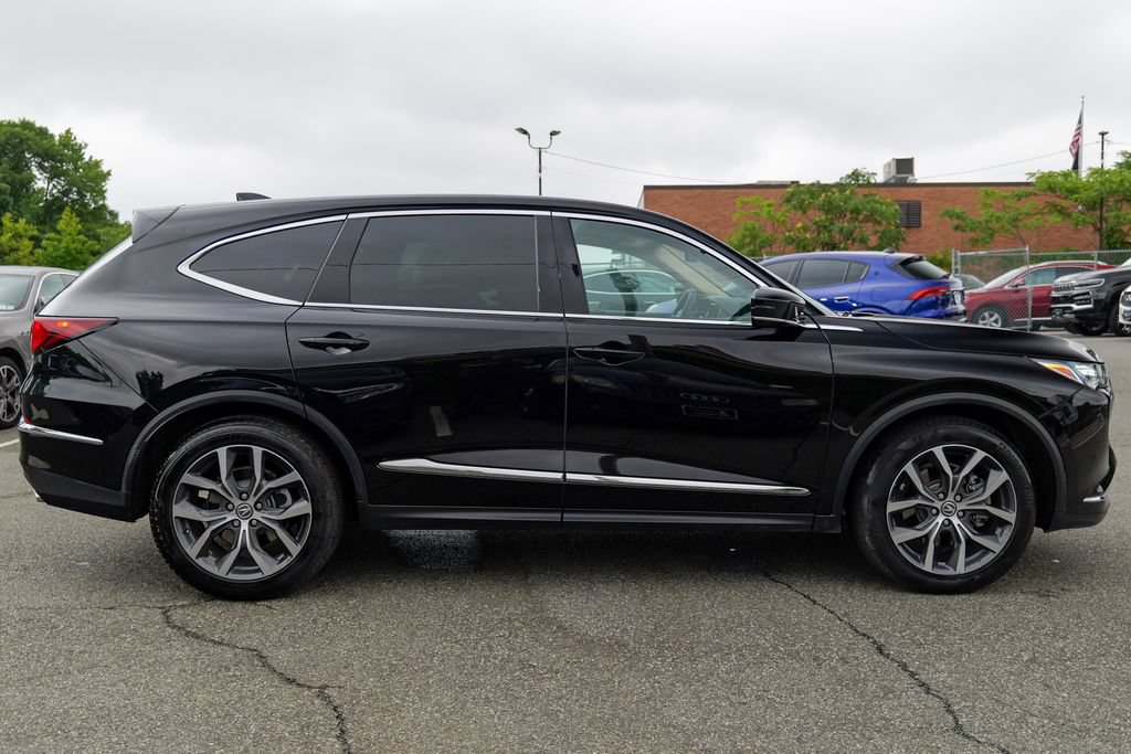 Used 2024 Acura MDX w/ Technology Package AWD/4WD image 8