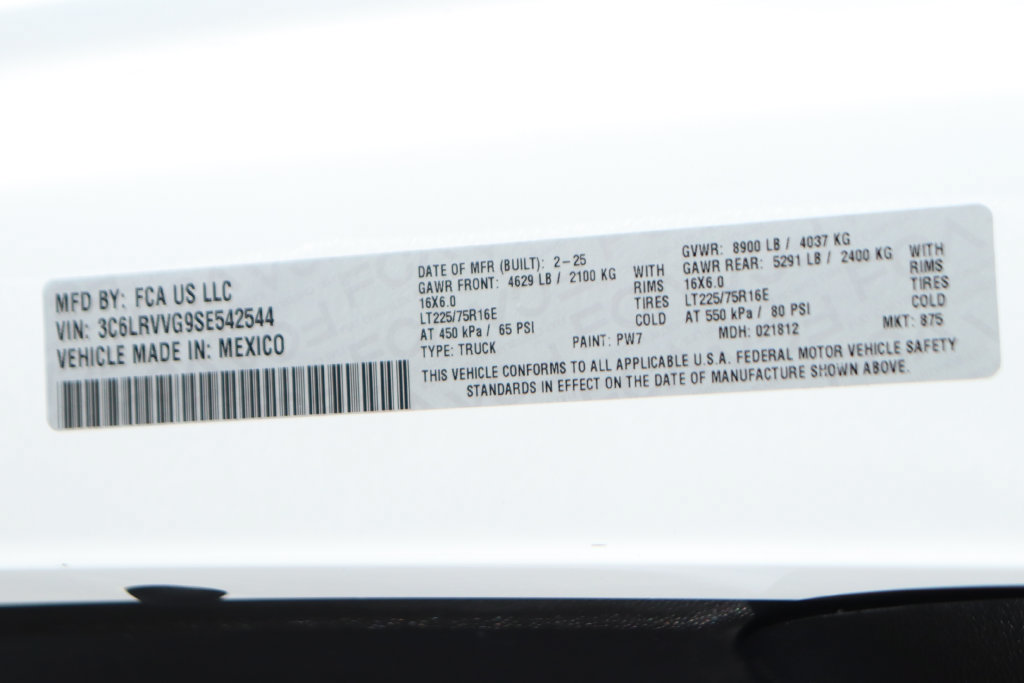 Used 2025 RAM ProMaster 2500 w/ U-Haul Equipment Group FWD image 41