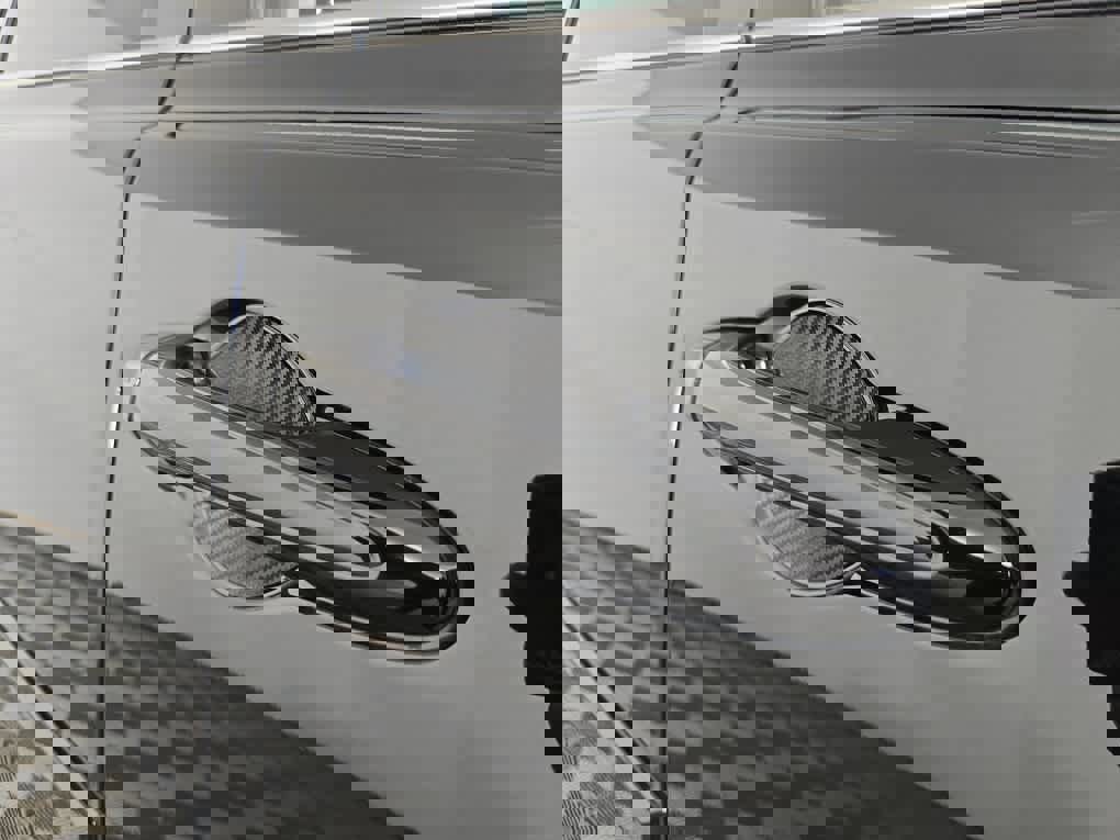 Used 2018 Toyota RAV4 LE w/ All Weather Liner Package image 5