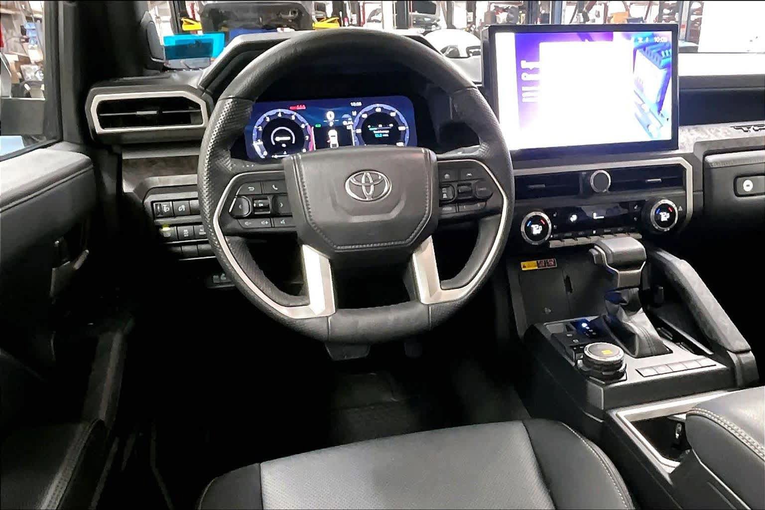 Certified 2025 Toyota Tacoma Limited AWD/4WD image 6