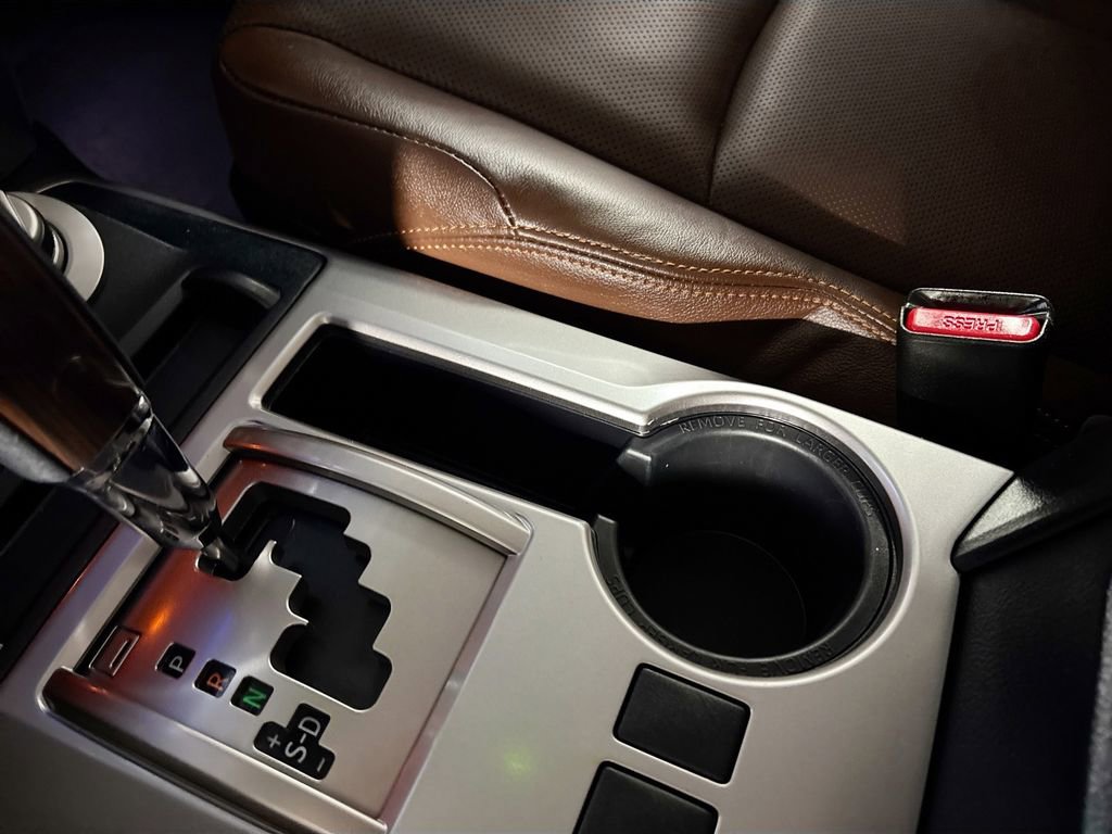 Used 2023 Toyota 4Runner Limited image 15