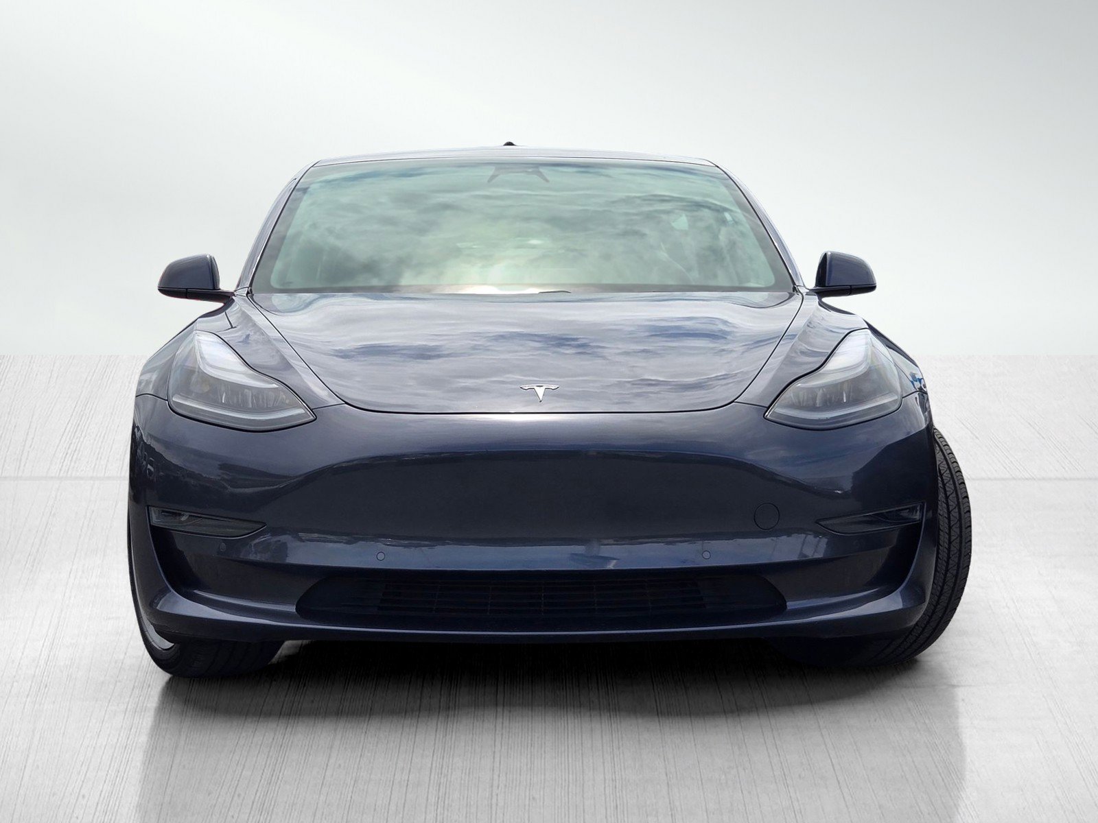 Used 2021 Tesla Model 3 Standard Range Plus RWD image 2