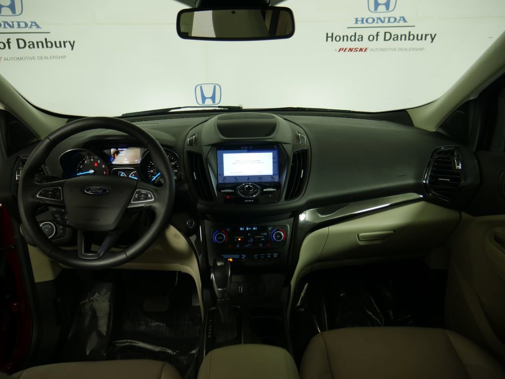 Used 2019 Ford Escape Titanium image 16