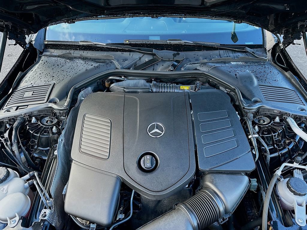 Used 2022 Mercedes-Benz C 300 4MATIC Sedan image 34