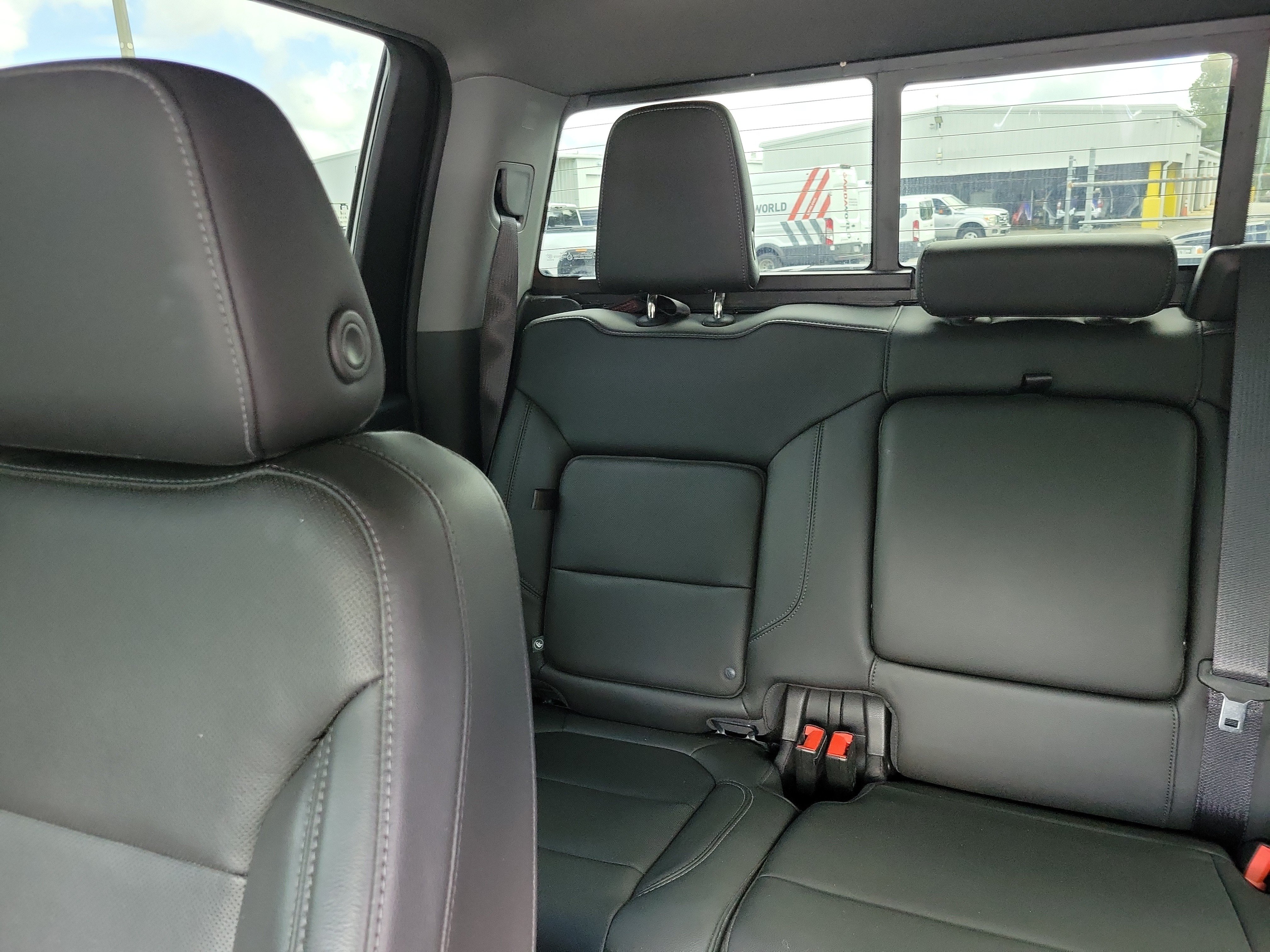 Used 2020 GMC Sierra 2500 SLT w/ SLT Premium Plus Package AWD/4WD image 10