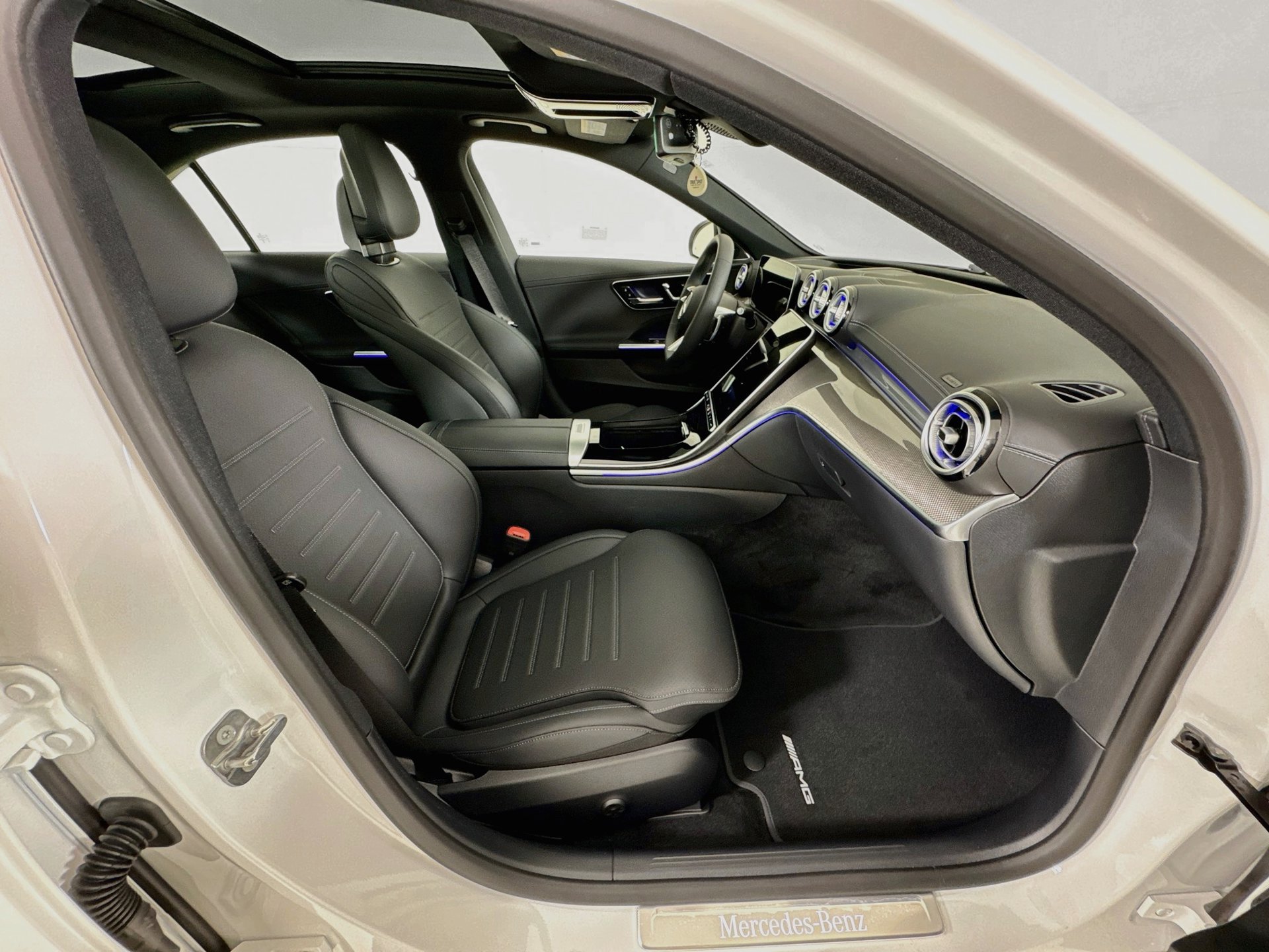 New 2027 Mercedes-Benz C 300 Sedan image 31