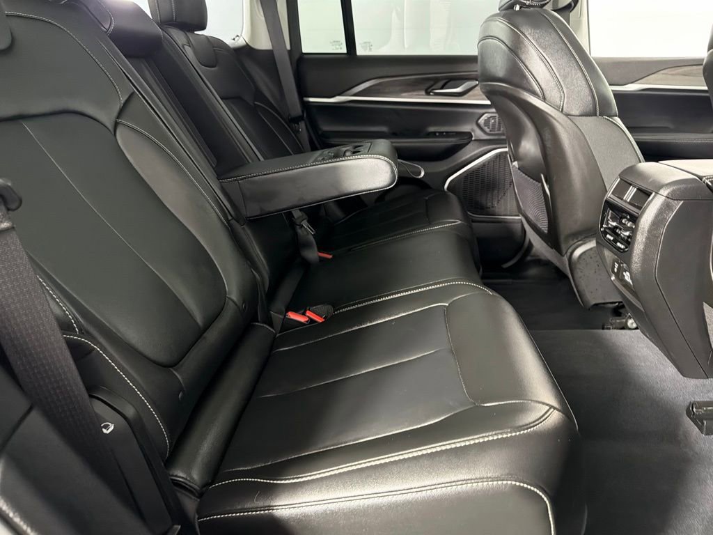 Certified 2022 Jeep Grand Cherokee Limited 4xe image 30