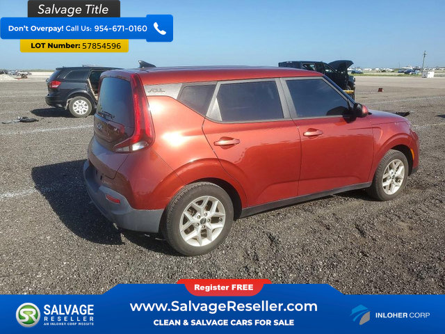Used 2022 Kia Soul LX w/ Technology Package FWD image 4