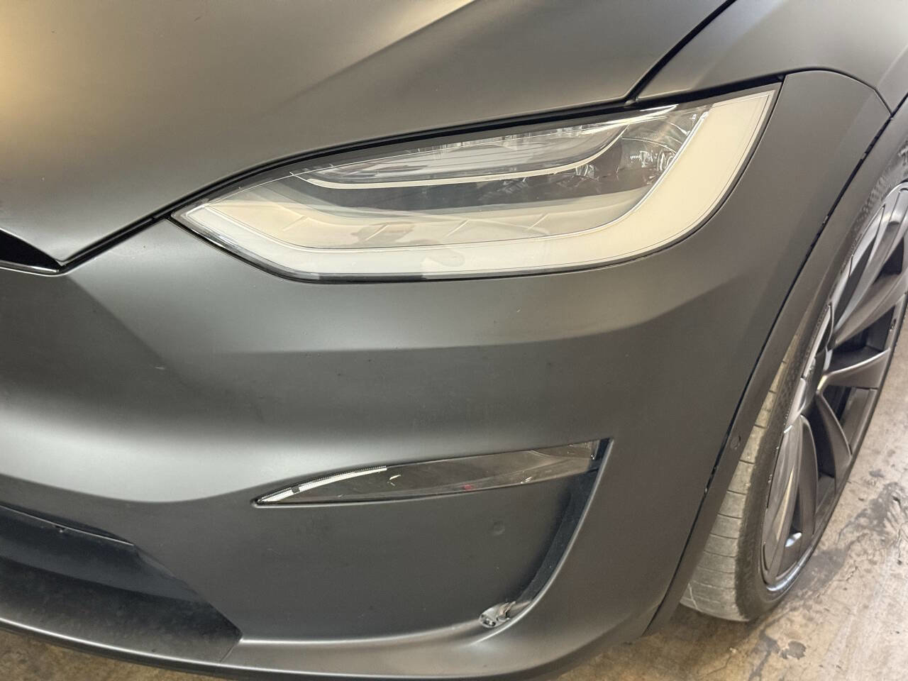Used 2022 Tesla Model X Plaid image 38