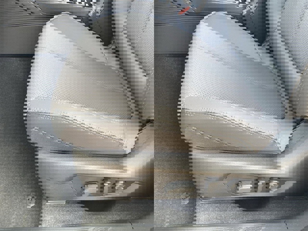 New 2026 Subaru Outback Limited w/ Premium/Limited Package 2 image 16