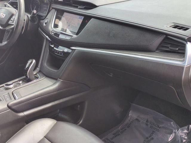 Certified 2021 Cadillac XT5 Sportv w/ LPO, Floor Liner Package AWD/4WD image 30