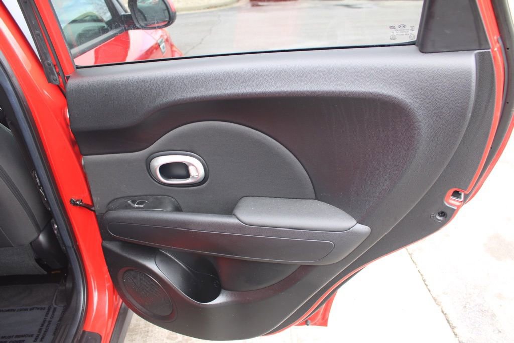 Used 2019 Kia Soul image 22