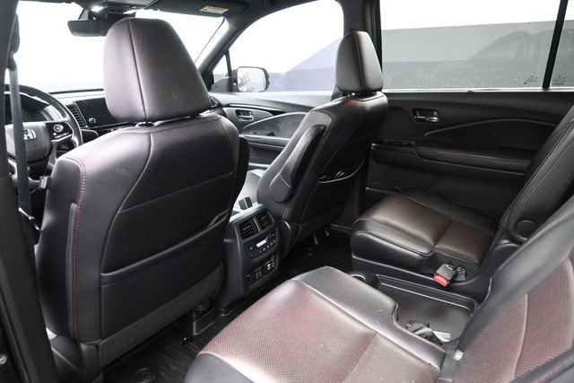 Certified 2020 Honda Pilot Black Edition image 2