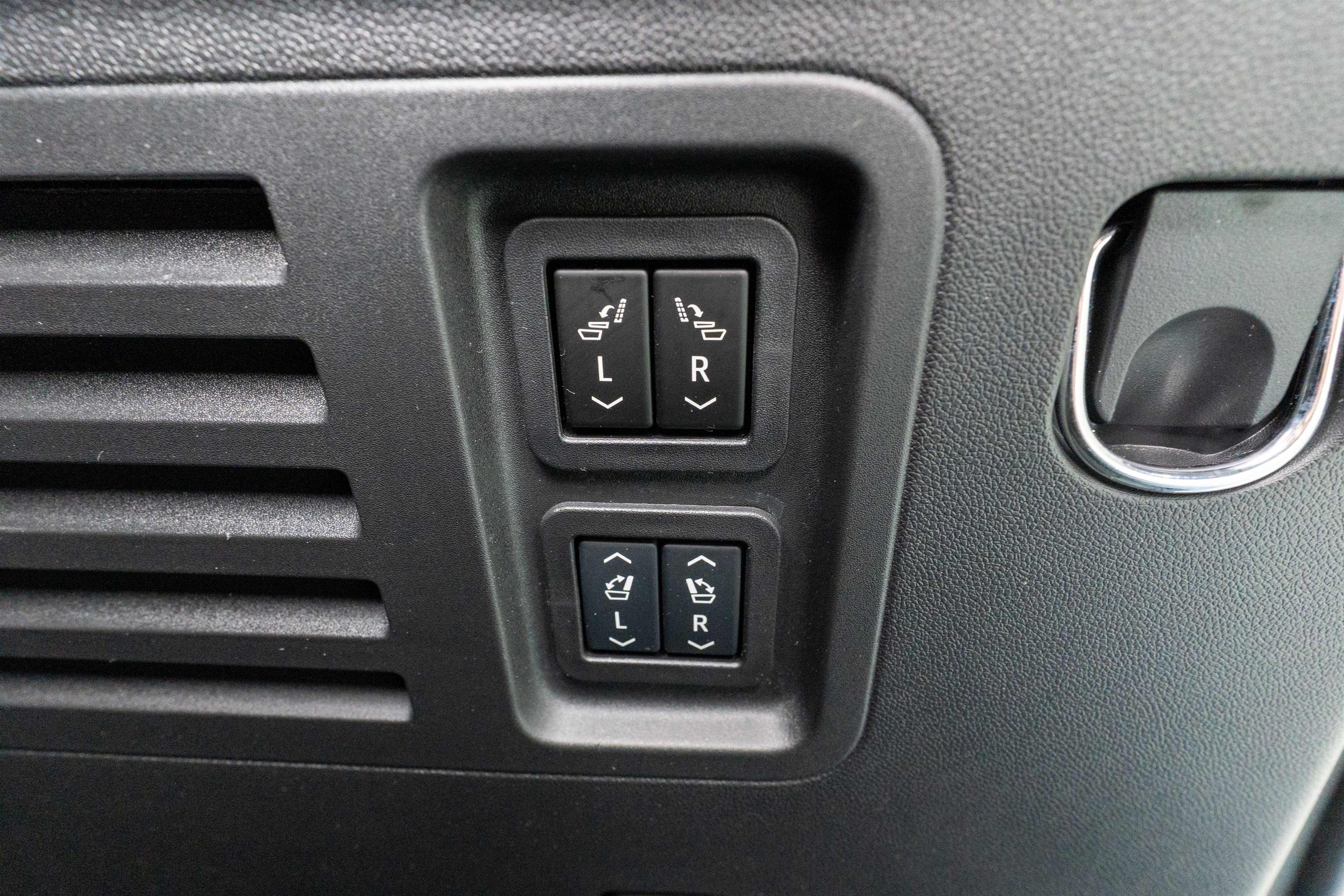 Used 2024 GMC Acadia Denali w/ Super Cruise Package image 35