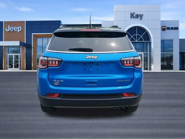 Used 2022 Jeep Compass Limited AWD/4WD image 5