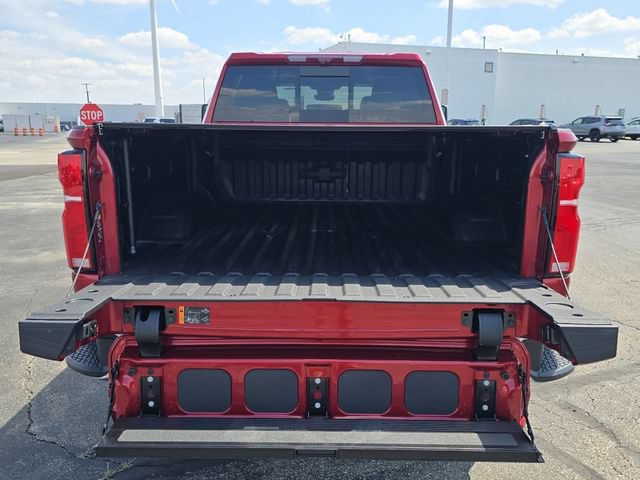 Used 2025 Chevrolet Silverado 2500 LTZ w/ LTZ Premium Package AWD/4WD image 24