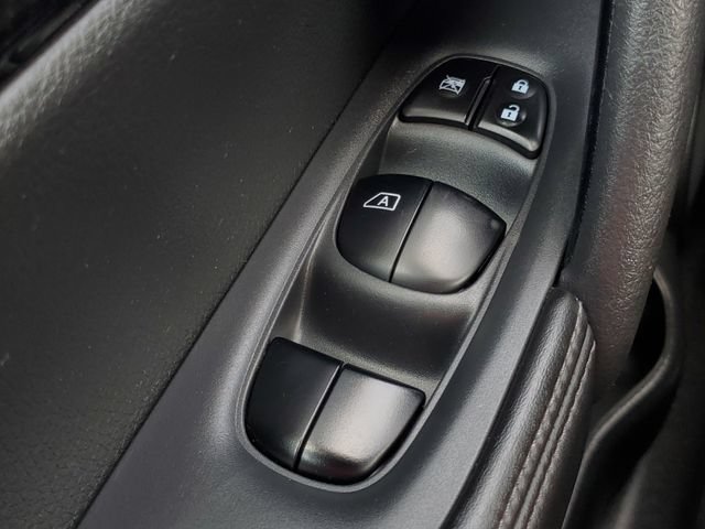 Used 2018 Nissan Rogue SL AWD/4WD image 21
