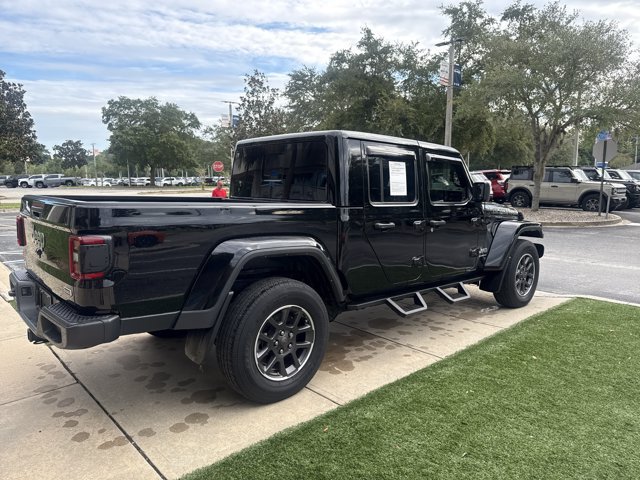 Used 2023 Jeep Gladiator Overland w/ LED Lighting Group AWD/4WD image 3