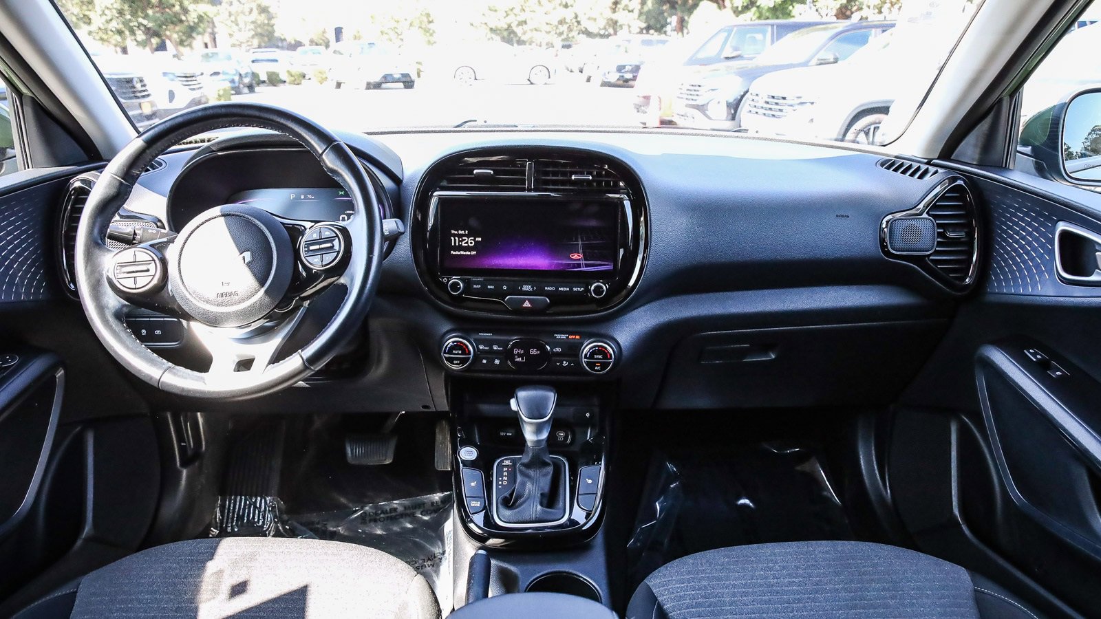 Used 2023 Kia Soul EX image 12