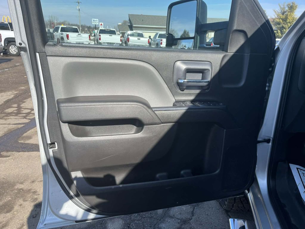 Used 2016 Chevrolet Silverado 2500 W/T w/ WT Convenience Package AWD/4WD image 18