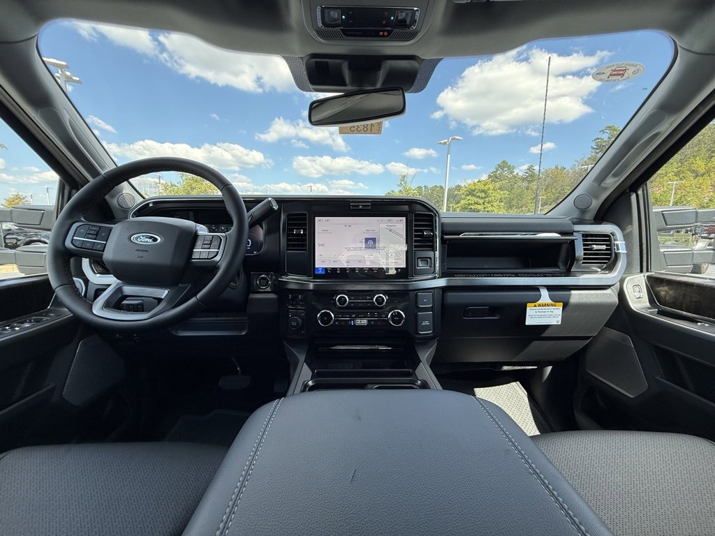 New 2026 Ford F250 Lariat w/ Black Appearance Package image 29