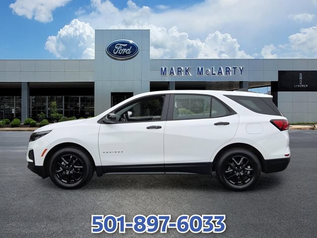 Used 2024 Chevrolet Equinox LS FWD image 2