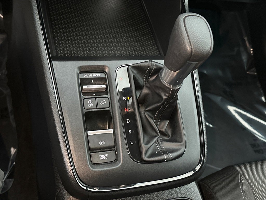 Used 2025 Honda CR-V LX image 27