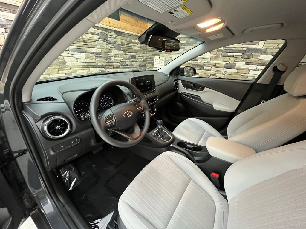 Used 2023 Hyundai Kona SEL w/ Cargo Package image 32