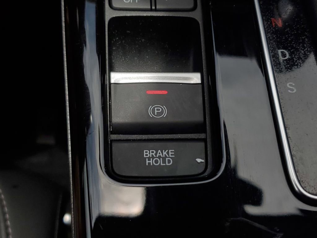 Certified 2025 Acura ADX FWD image 29