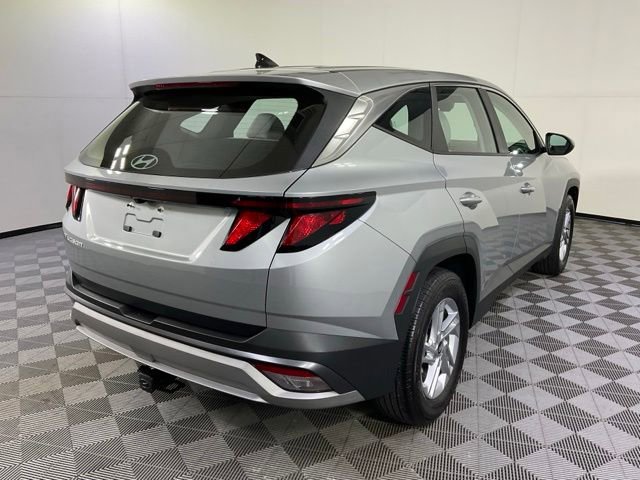 Used 2025 Hyundai Tucson SE FWD image 6