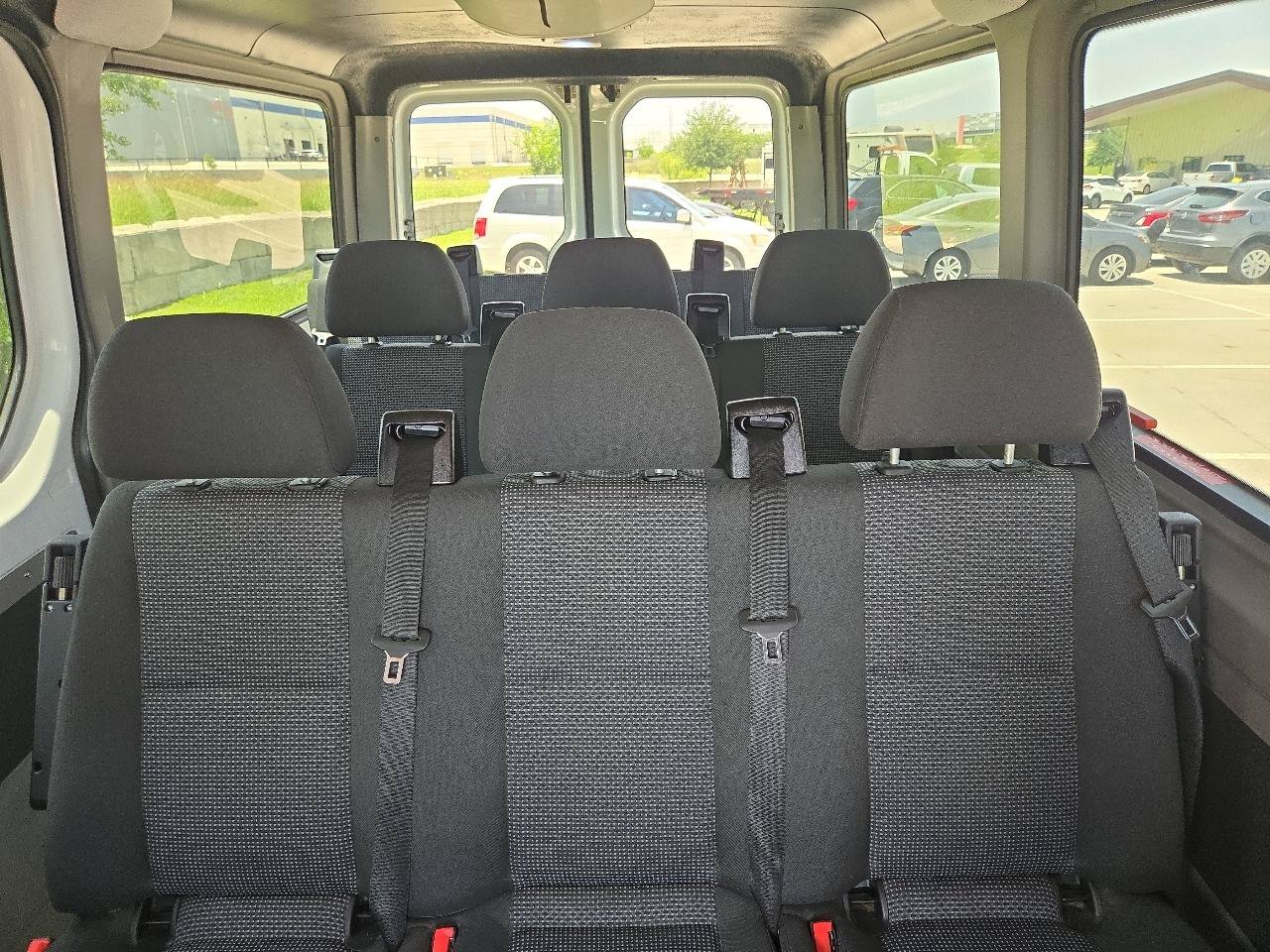 Used 2011 Mercedes-Benz Sprinter 2500 image 10