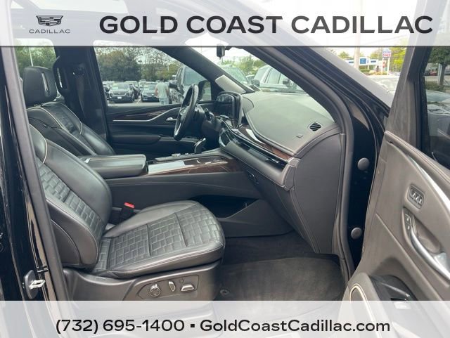 Used 2022 Cadillac Escalade Sport Platinum AWD/4WD image 7