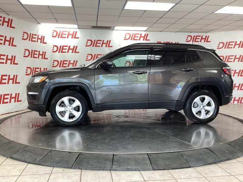 Used 2020 Jeep Compass Latitude w/ Cold Weather Group AWD/4WD image 4