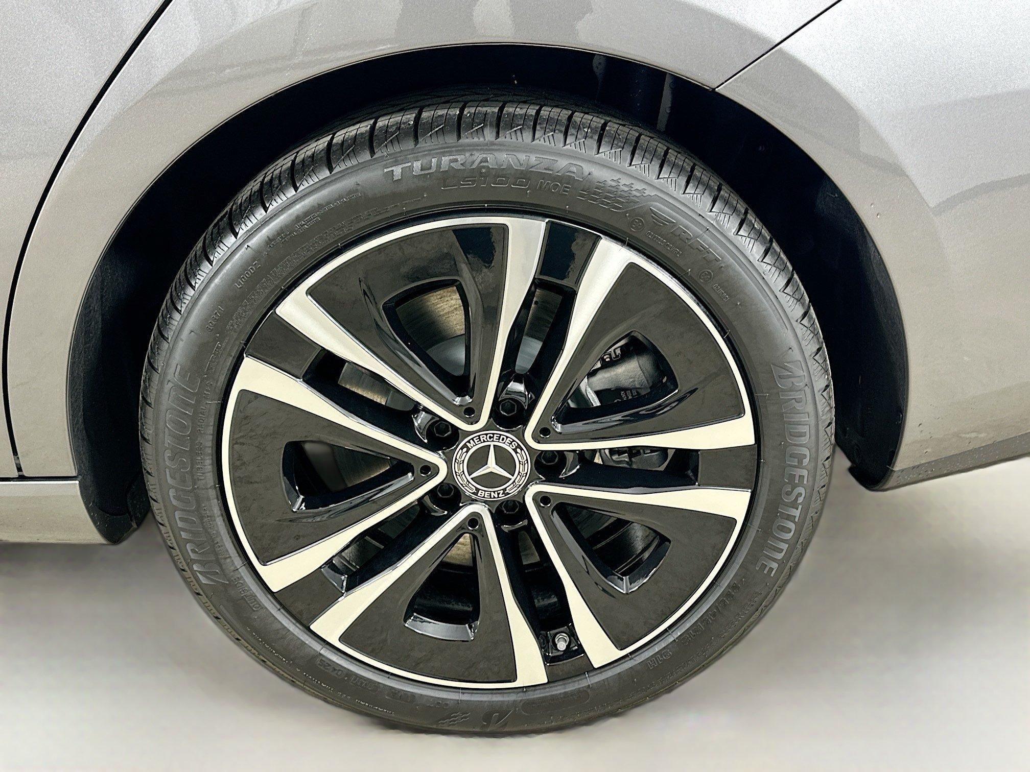 Certified 2025 Mercedes-Benz CLA 250 4MATIC image 37