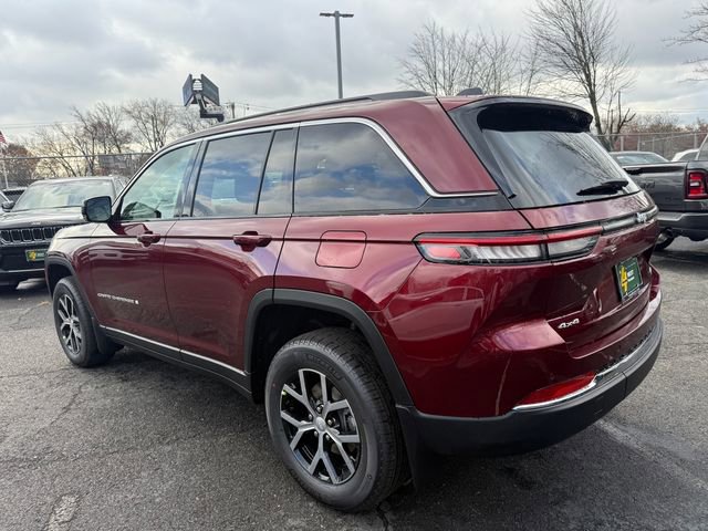 New 2025 Jeep Grand Cherokee Limited w/ MOPAR Finishing Package image 11