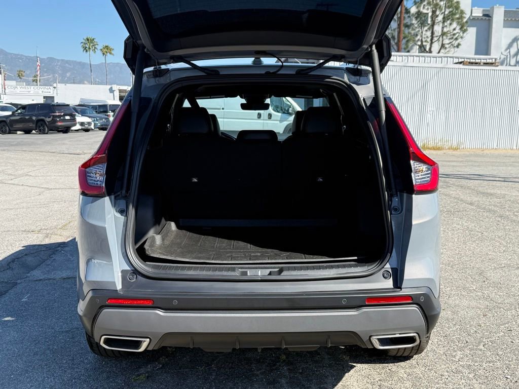 Used 2025 Honda CR-V Sport-L image 13
