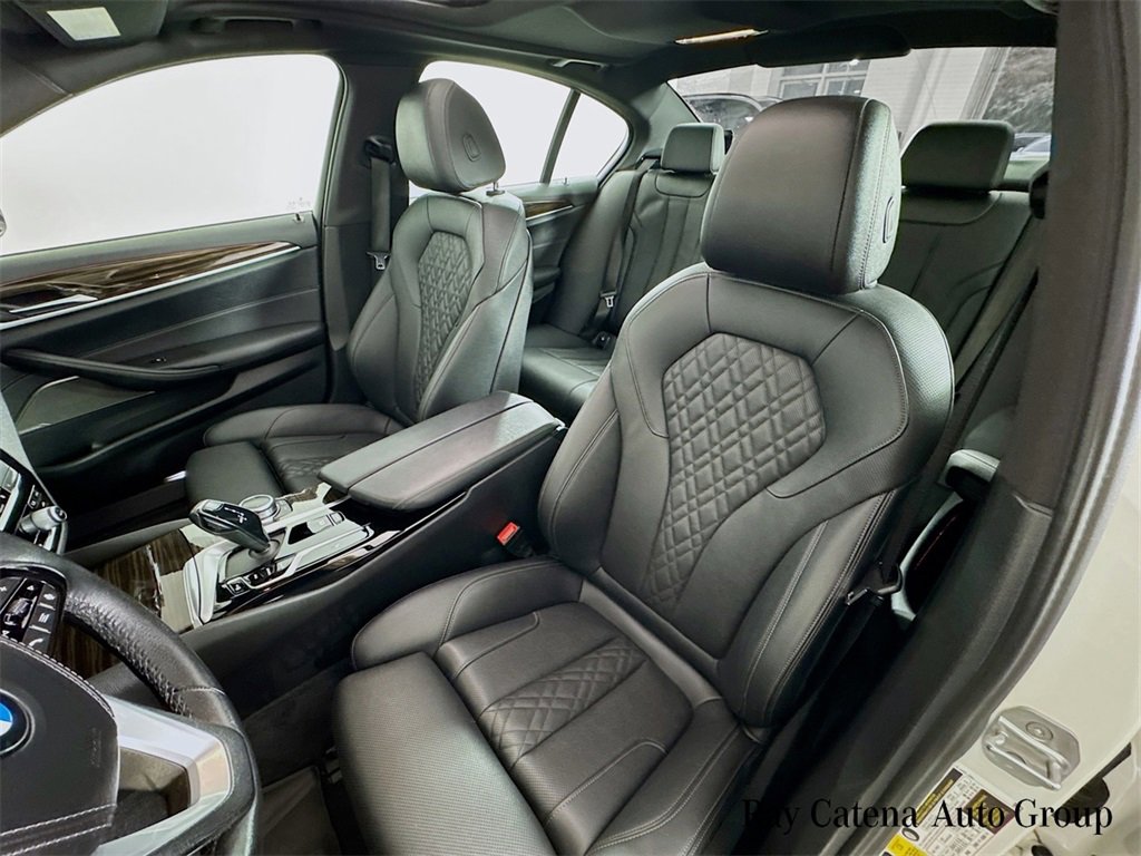 Certified 2022 BMW 530i xDrive w/ Premium Package image 22