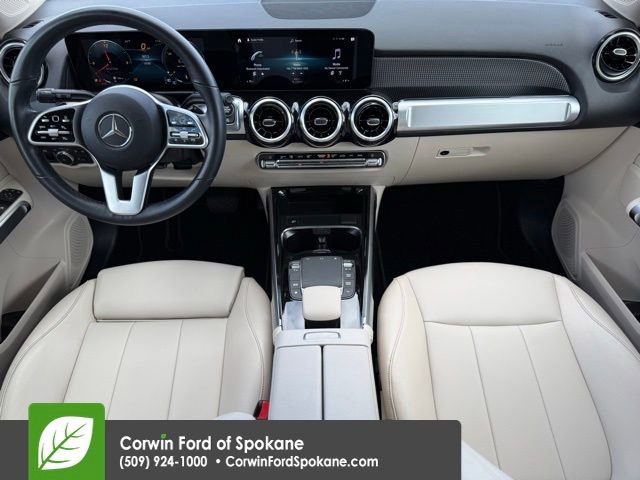 Used 2022 Mercedes-Benz GLB 250 4MATIC image 14