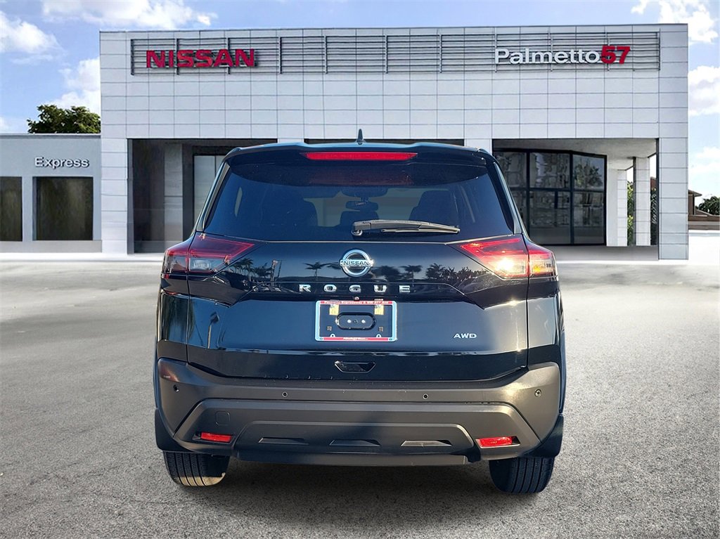 Certified 2021 Nissan Rogue S image 5
